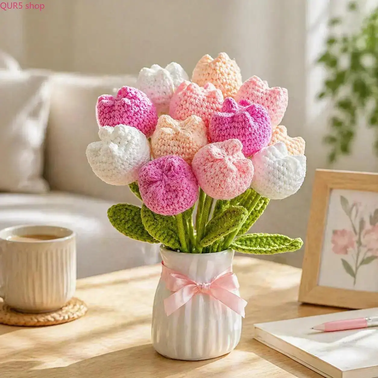 12-Piece Handmade Crochet Tulip Flower Set, Vase-Free Synthetic Bouquet with Durable Texture, Long-Lasting Vividness, Warm Decorative Aesthetic for Table Decor, Thoughtful Gift for Mothers