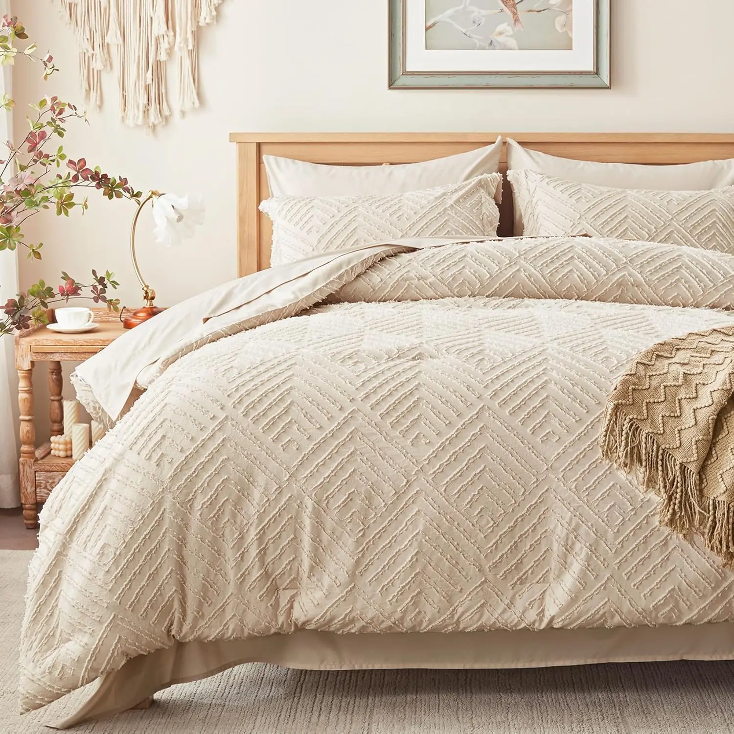 Queen Comforter Set 7 Pieces, Beige Bed in a Bag Queen Size, Tufted Boho Bedding Set with 1 Comforter, 2 Pillow Shams, 2 Pillowcases, 1 Flat Sheet, 1 Fitted Sheet