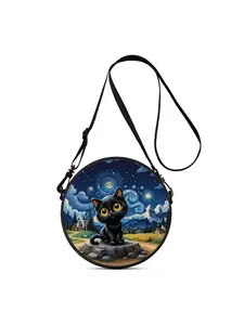 Lightweight crossbody shoulder bag with 2D printed kitten patterns, an ideal gift for female friends; wearable as crossbody, single-shoulder, double-shoulder or hand-held, suitable for commuting, outdoor trips, travelling, casual daily wear and campus use