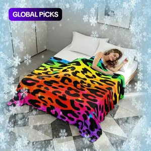 Ultra-soft and cool summer blanket; colorful gradient leopard-print cooling blanket; lightweight and breathable; skin-friendly, breathable, and cooling blanket suitable for beds or sofas; cooling blanket