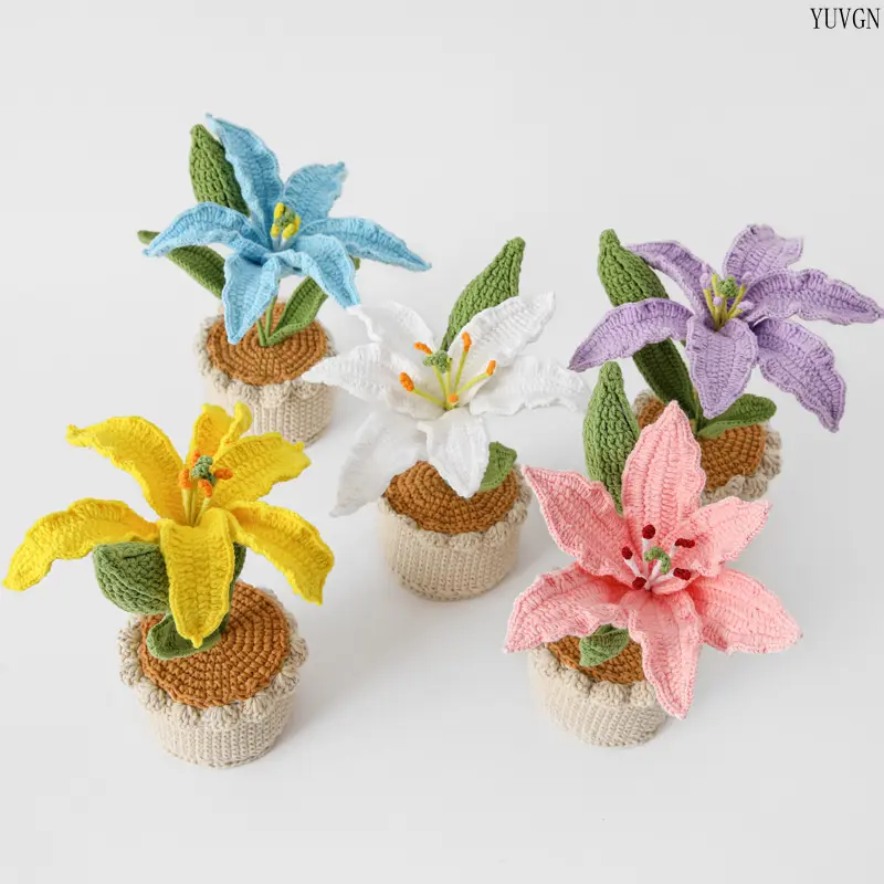 Handmade Crochet Lily Flower Potted Ornament - Soft Yarn-Knitted Indoor Recreation Desktop Decor, Long-Lasting Artificial Gift for Home Tables