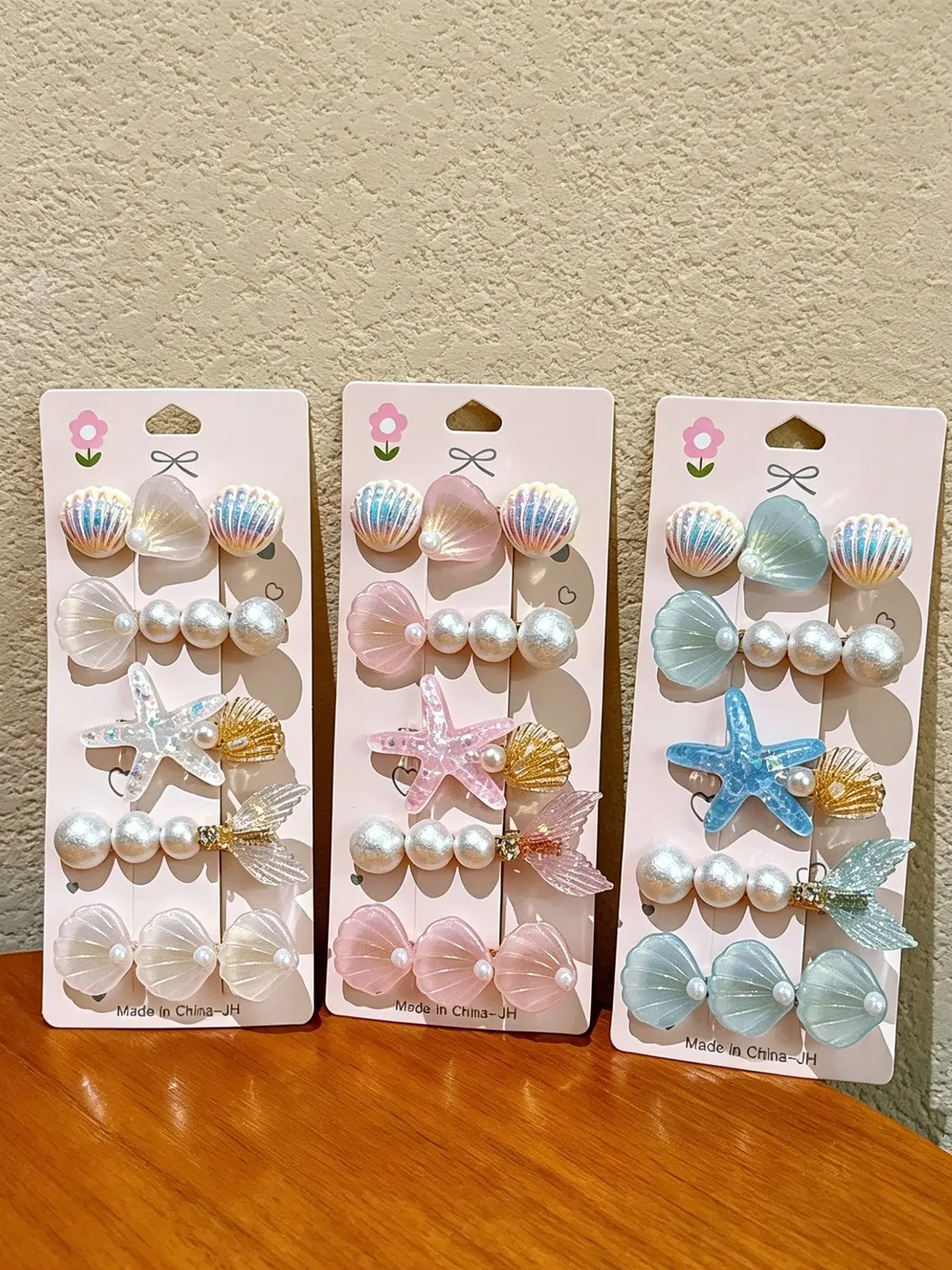 15pcs Shell Starfish Fish Tail Hair Clips for Women Dreamy Mermaid Style Boho Hair Accessories Side Clip Tropical Hair Accessories Perfect for Beach Trips and Festive Gifts Fashion girl hairpin Hair Accessories