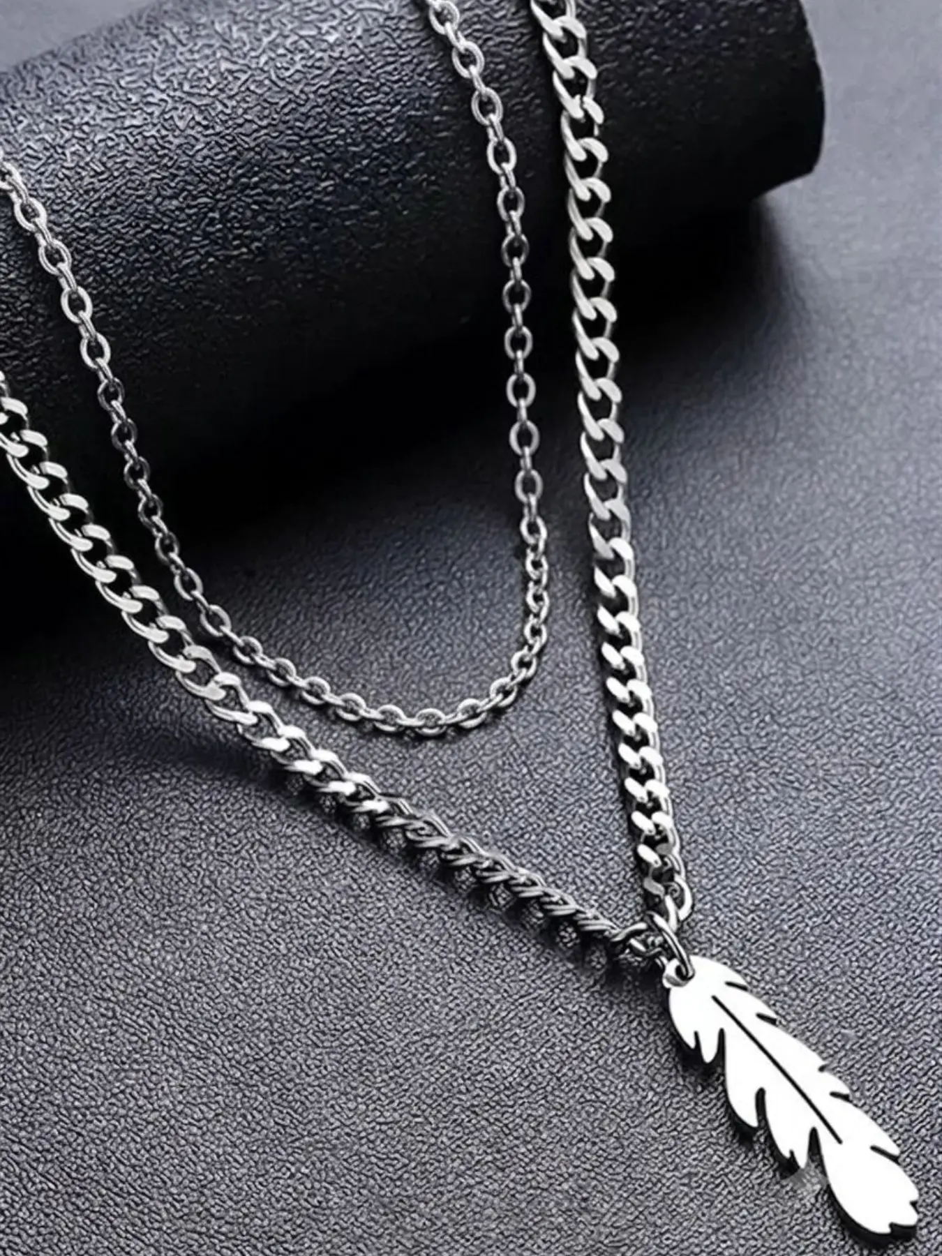 Stainless Steel Double Layer Necklace, Cuban Chain Link Feather Pendant, Unisex Casual Jewelry, All Seasons, Durable and Colorfast Gift, Cuban Style Necklace