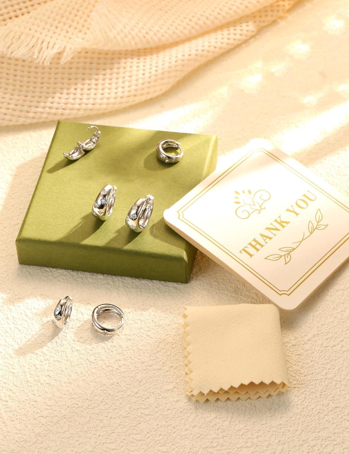 Fashionable and trendy high-end new product, stylish, simple, elegant, exquisite, colorful diamond star three-piece earring set, gift for women