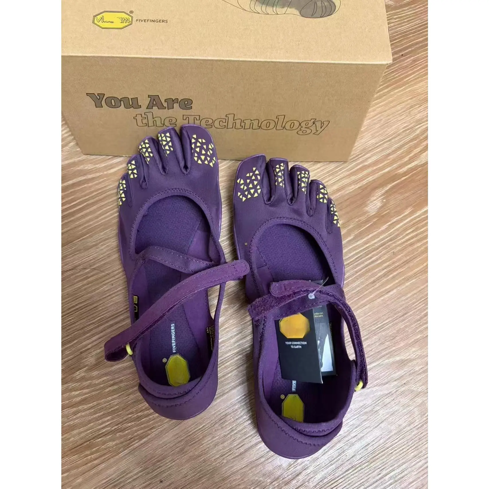Classic FiveFingers Ballet Flats |    Breathable Barefoot Comfort,Split-Toe Design |   Ideal for Dance, Yoga, Pilates & Indoor Sports non-slip lightweight breathable comfortable fashion Zumba Shoes