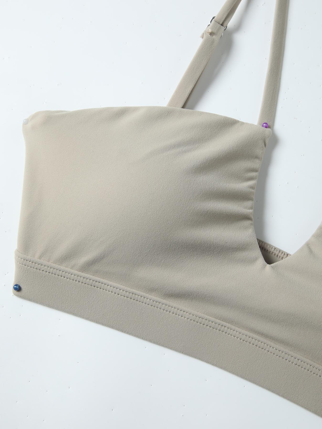 Women's Solid Color Criss Cross Athletic Fitted Sports Bra, High Stretch Breathable Comfortable Quick Drying Adjustable Spaghetti Strap Backless Wireless Sports Bra, Ladies Sportswear for Indoor Outdoor Wear