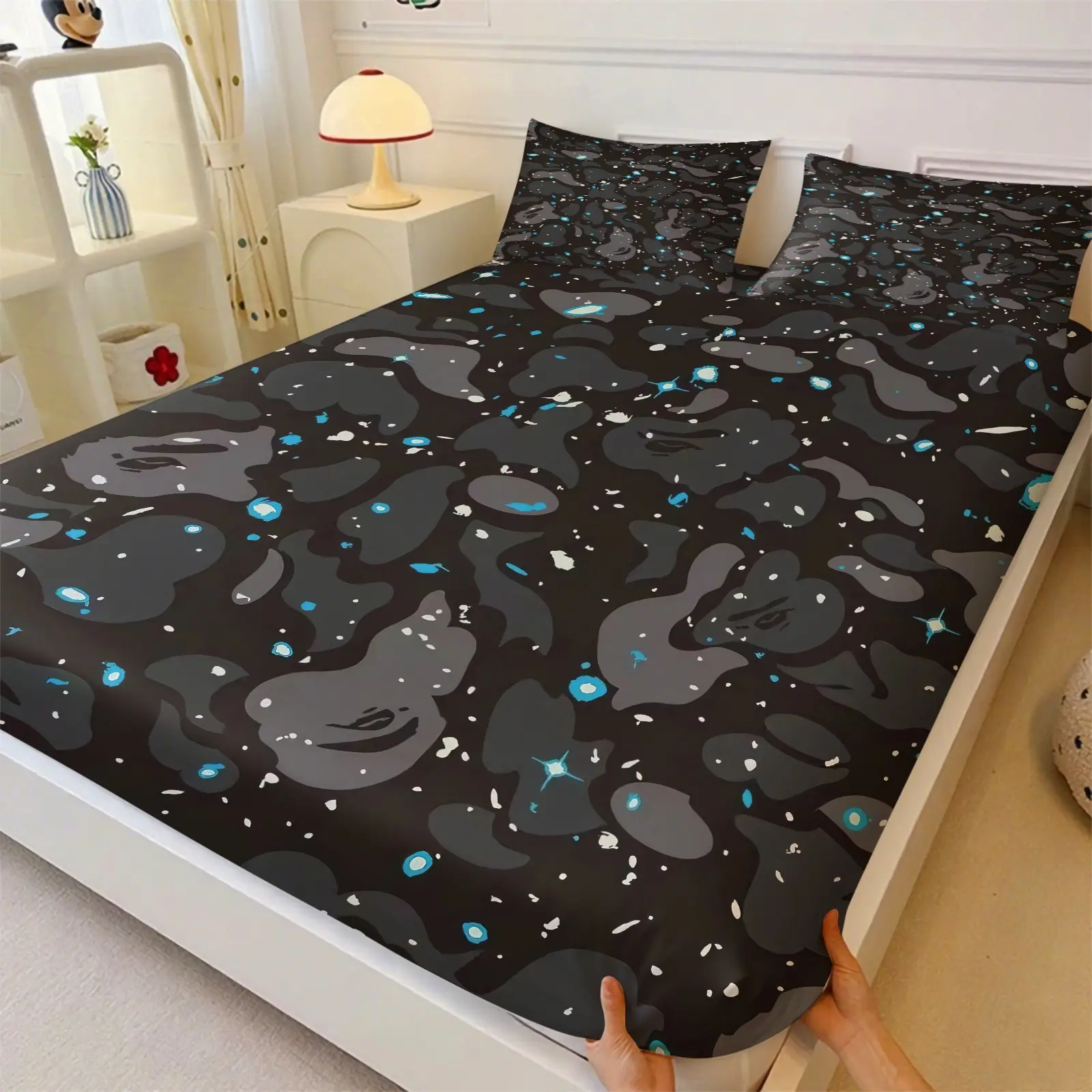 Trendy Streetwear Style Starry Camo Fitted Sheet 3Pcs Cool Bedding Set, Soft Stretch Microfiber Deep Pocket Mattress Cover, Grey Camouflage & Bright Cosmic Star Splash Art Print Bedding, Teen Boy Bedroom & Game Room Decor