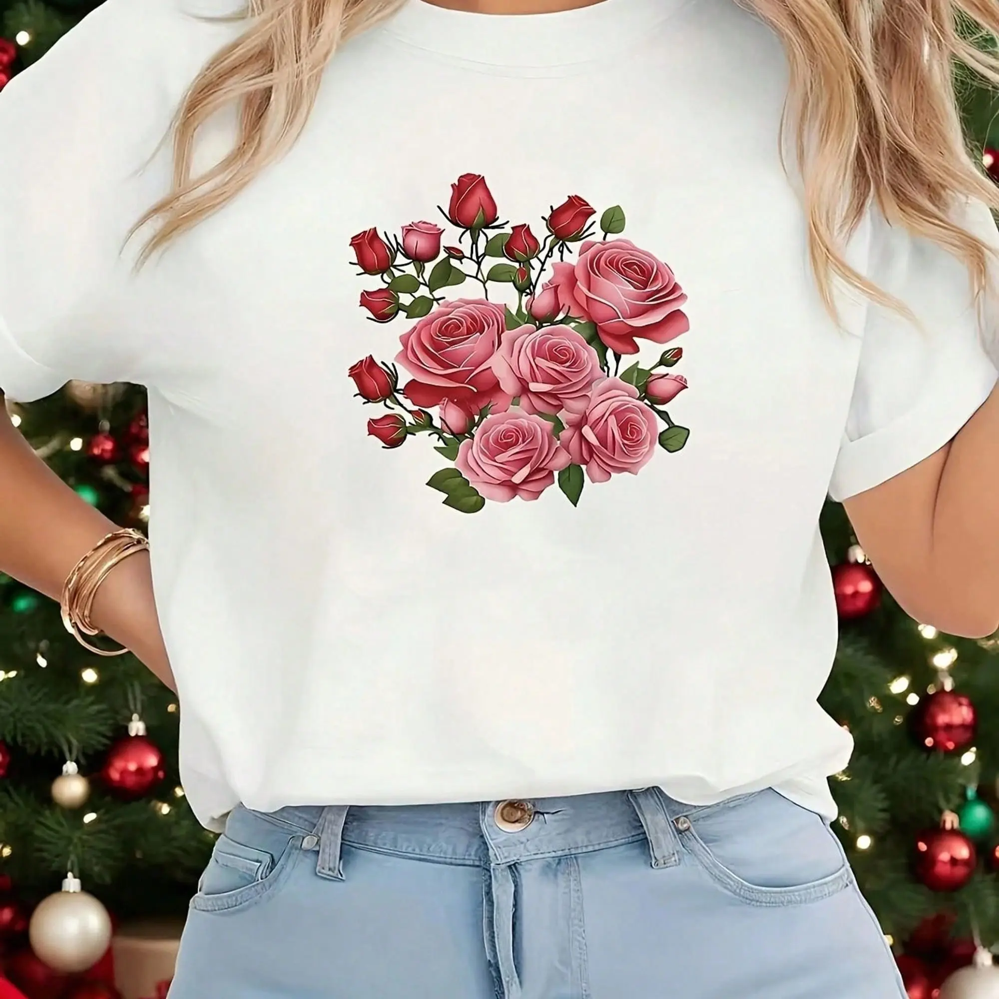 Women's Vintage Rose Bouquet T-Shirt - Short Sleeve Round Neck Blouse Suitable For Valentine's Day, Anniversary Gift, Casual & Outfits, White Print Machine Washable Top For Daily Wear, Year-Round Fashionable Wardrobe Essential