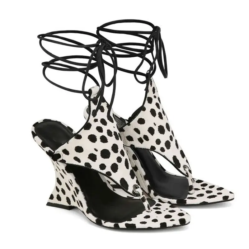 2026 Women's European-American Spring-Summer New Fashion High Heel Shaped Heeled Sandals, Clip Toe, Ankle Strap, Irregular Heel, Hollow, Elegant Walking Footwear, Elegant Sandal, High Heel Shaped Women's Heeled Sandals