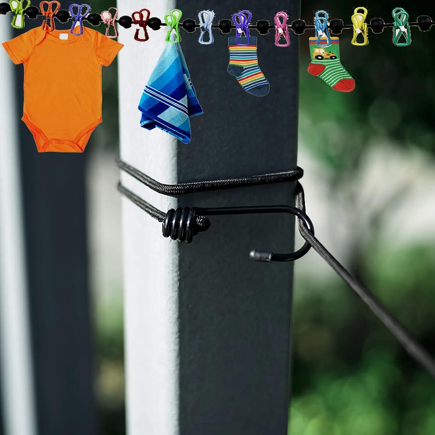 1-Piece Elastic Retractable Camping Clothesline with 12 Clothespins Portable Travel Clothing Line for Outdoor Camping Hotel Rooms Home Drying Camping Accessories