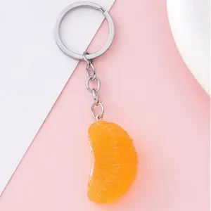 2026 New Durable Polyresin Fruit Shape Orange Keychain, Unisex Multi-Use 1-Size Novelty Charm, Stylish Bag Accessory for Bags, Cars
