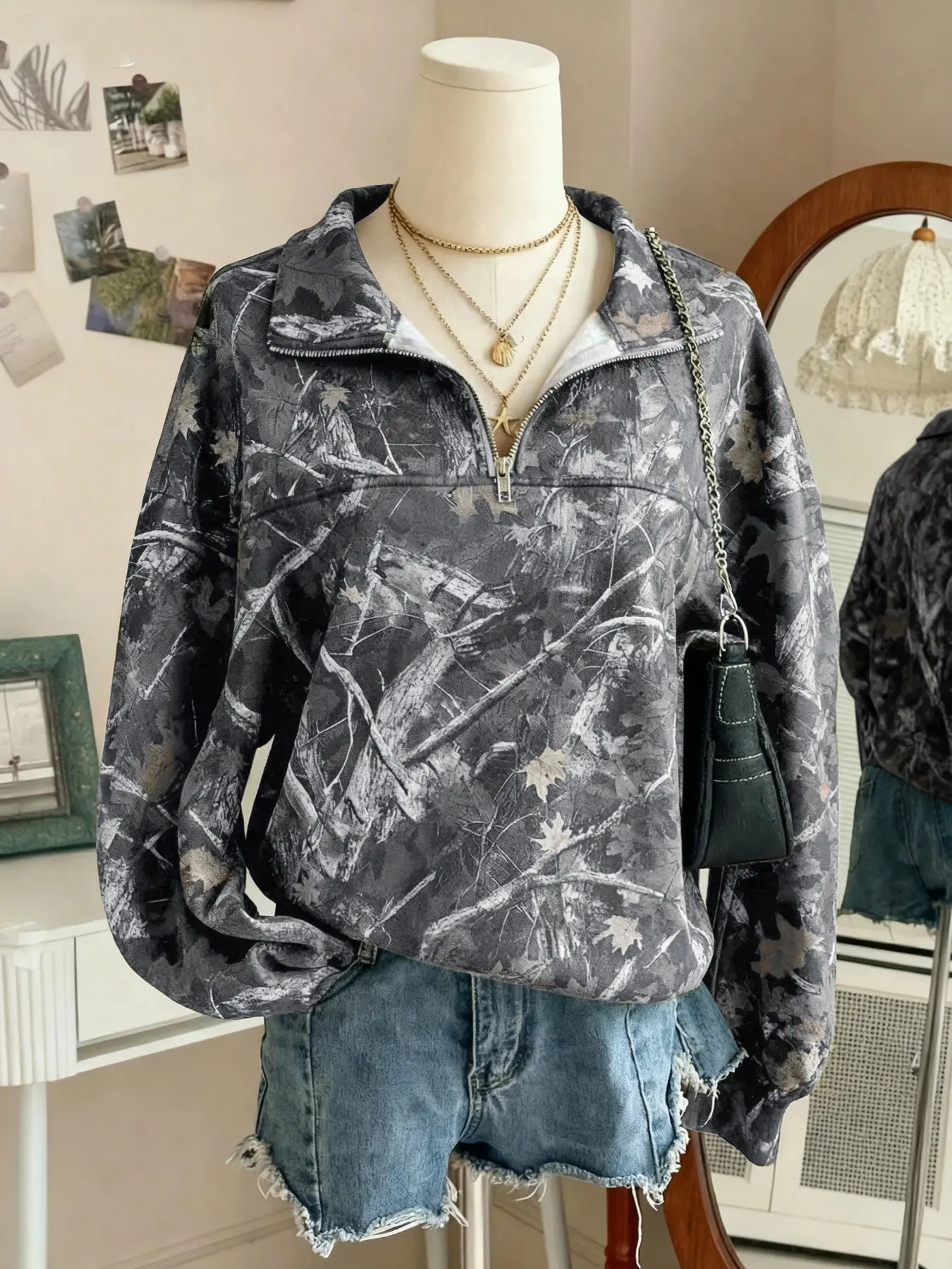 Women's Street Vintage Tree Print Camo Full Print Half Zip Long Sleeve Hoodie, Loose Shoulder Design, Fall Winter Casual Wear