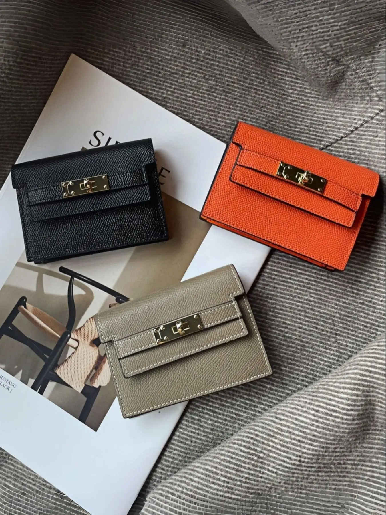 Fashionable Leather Card Holder for Women, Large Capacity, Anti-Magnetic, Multiple Slots, Elegant Design, High-End Wallet Thanksgiving and Christmas Gifts, Christmas Travel