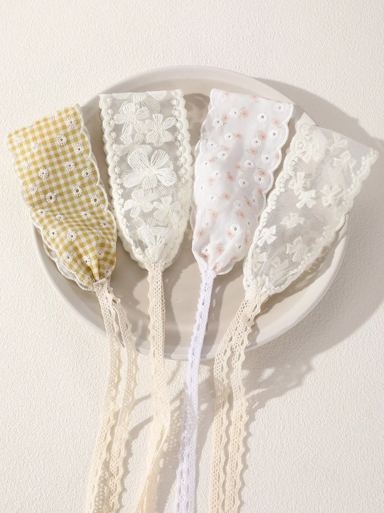 French Floral Lace Ribbon Headband Set, 4-Piece Daisy Embroidery Hair Band, Boho Style Farmhouse Headwear for Girls