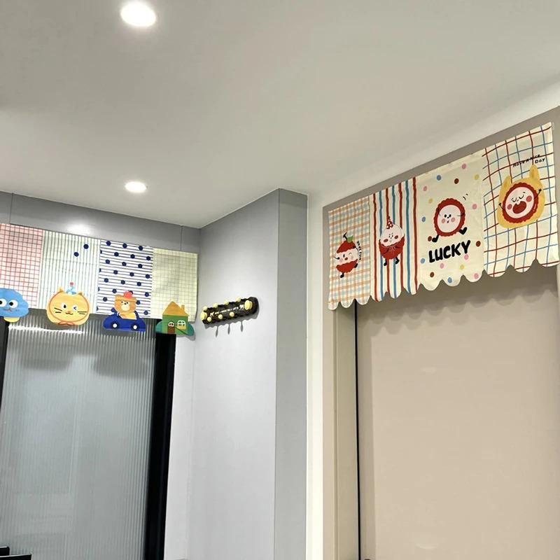 1-piece animal cartoon self-adhesive door curtain for privacy partition, suitable for bedroom, living room, bathroom - no drilling required