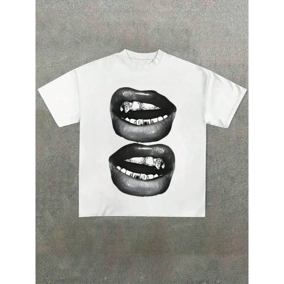 Men's Casual Short-Sleeve Round Neck Loose Oversized T-Shirt - Menswear, Monochrome Double Lips Diamond Grillz Print, White Grunge Mouth Art, Polyester Fabric Breathable Hem Unisex Tops