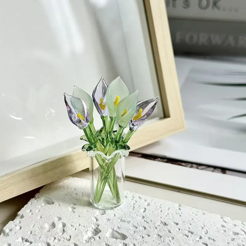 Mini colorful calla lily vase set (6 flowers + 1 bottle), handmade glass flower ornament, glass immortal artificial bouquet, suitable for desktops, cars, bookshelves, Christmas decorations, premium texture, ideal gift choice