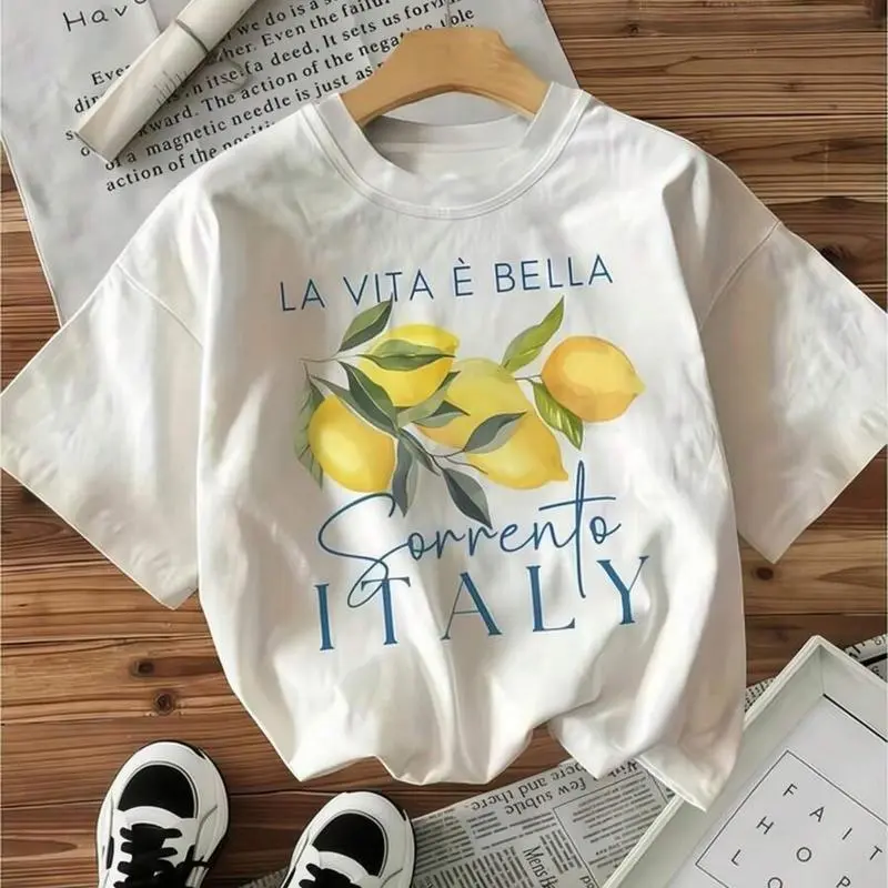 100% Cotton Unisex Round Neck Tee, La Vita È Bella Sorrento Italy Watercolor Lemon Chest Graphic Loose Casual Top, Italian Summer Fruit Vintage Vacation Print For Daily Street Beach Trip Soft Breathable Summer Gift, Non-Washed Fabric