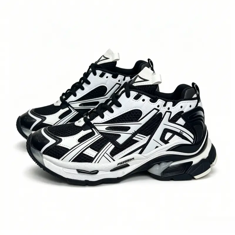 2026 latest model running shoes, black and white striped "dad shoes," retro style men's sneakers, it is recommended to purchase one size smaller,rain