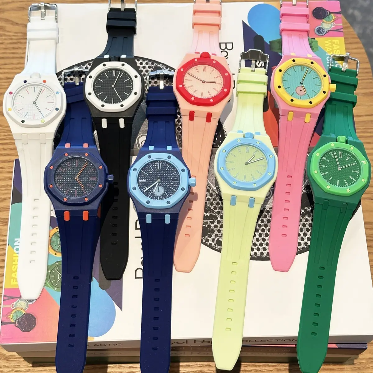 Minimal Pastel Octagonal Quartz Watch Matte Rubber Case Clean Dial Design Many Bright Color Selections All-Match Casual Accessory Ideal Daily Fashion Watch And Small Holiday Gift