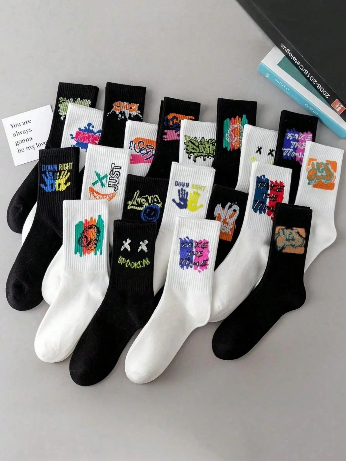10 Pairs Kids Youth Colorful Mid-Calf Casual Stylish Fashion Socks, Moisture-Wicking Breathable, Unisex Streetwear Graffiti Sports Socks, Comfortable for Teens