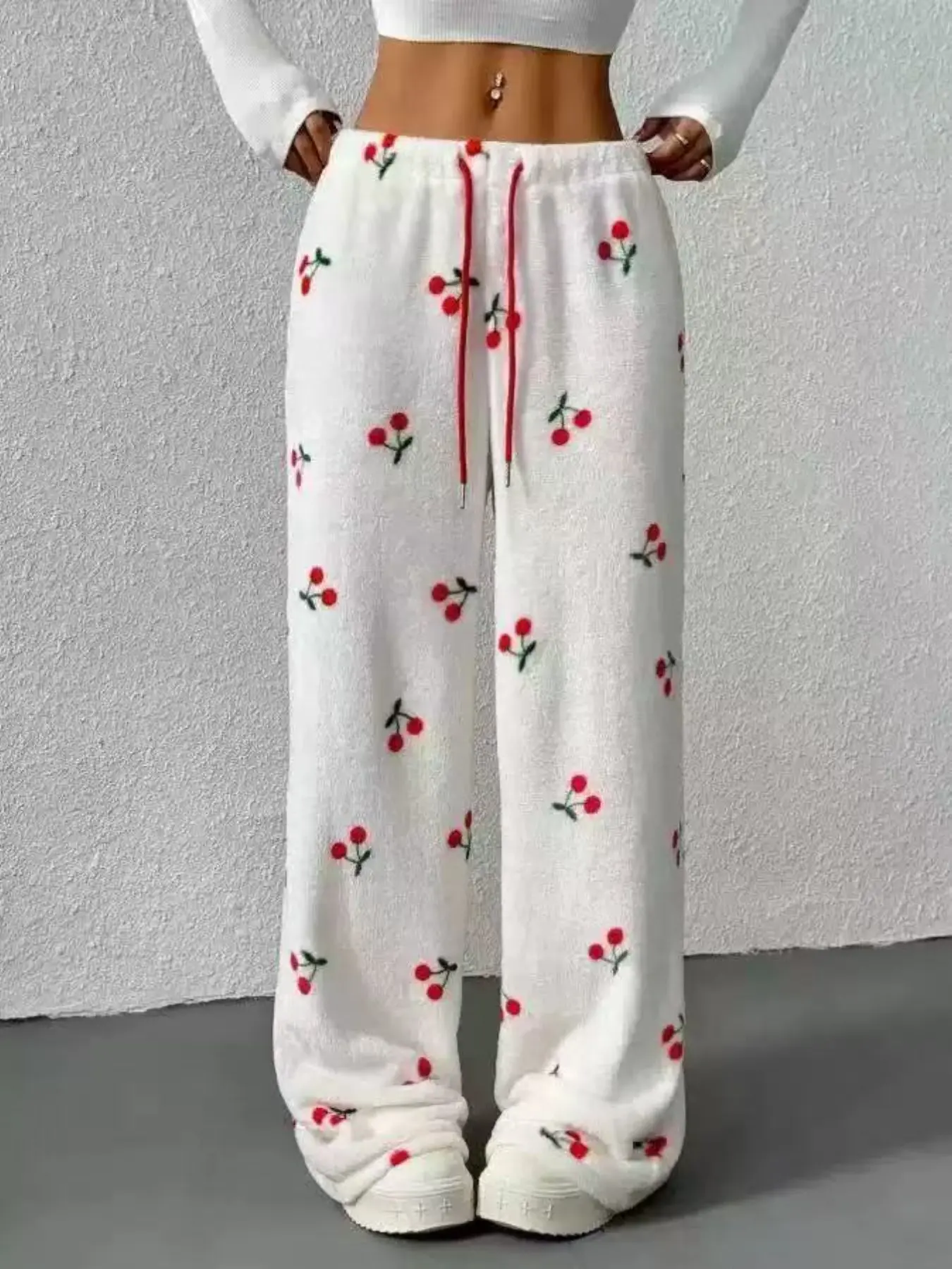 Soft Plush Wide Leg Pants with Pockets, Casual Loose-Fitting Leopard Pattern, Fall & Winter Lounge Wear, Comfortable Drop Crotch Design