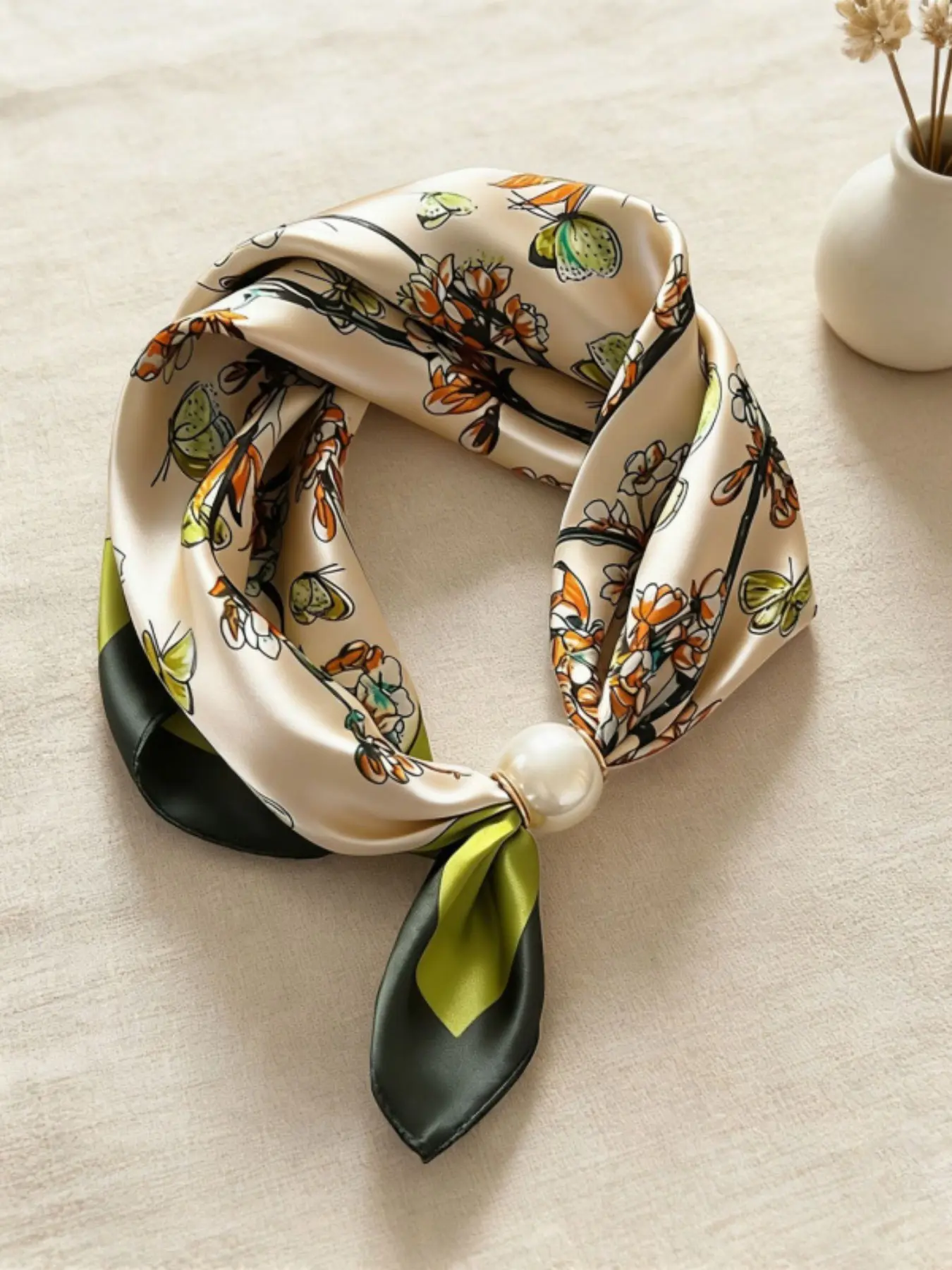 Pearl Magnetic Clasp Necklace Scarf, Butterfly Pattern Pendant, Soft Comfortable Wrap, Fashion Accessory, Holiday, Fashion Shawl