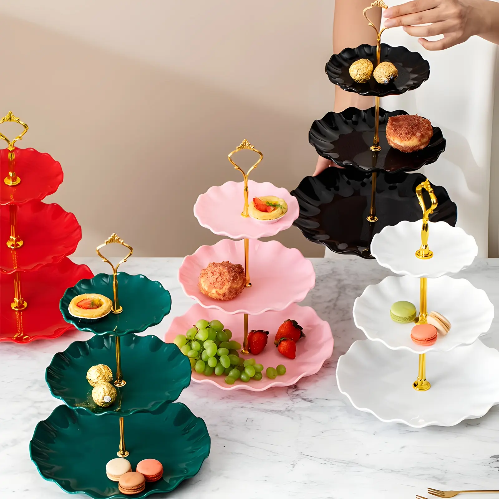 Home Three-Tier Candy Tray, Living Room Snack Plate, Fruit Basket, Creative Multi-Layer Plastic, New Year Holiday Style, Party Wedding Restaurant Buffet