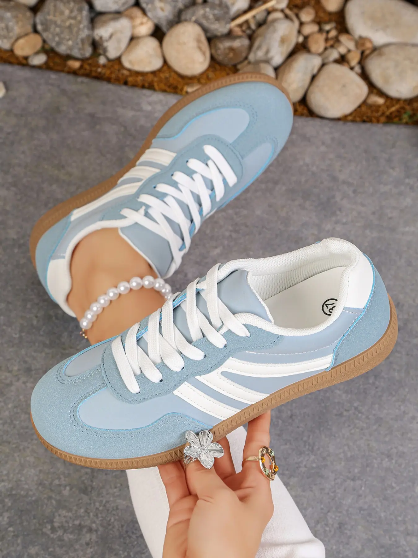 Women's New Couple Casual Shoes, Vintage Classic Sports Sneakers, Lowtop Casual Sneaker, Low Top Trainers, PU Leather Laces, Soft Comfortable Eva Sole, All Seasons, Fashion Street Style