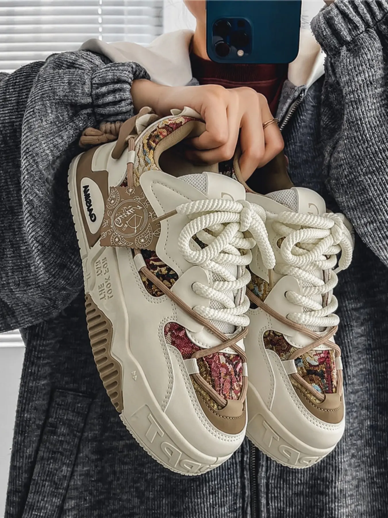 Men's Thick Sole Sneakers, Breathable Retro Patchwork Board Shoes, Fashion Streetwear, All Seasons Sneakers, All Season, Durable Anti-Slip Canvas & PVC
