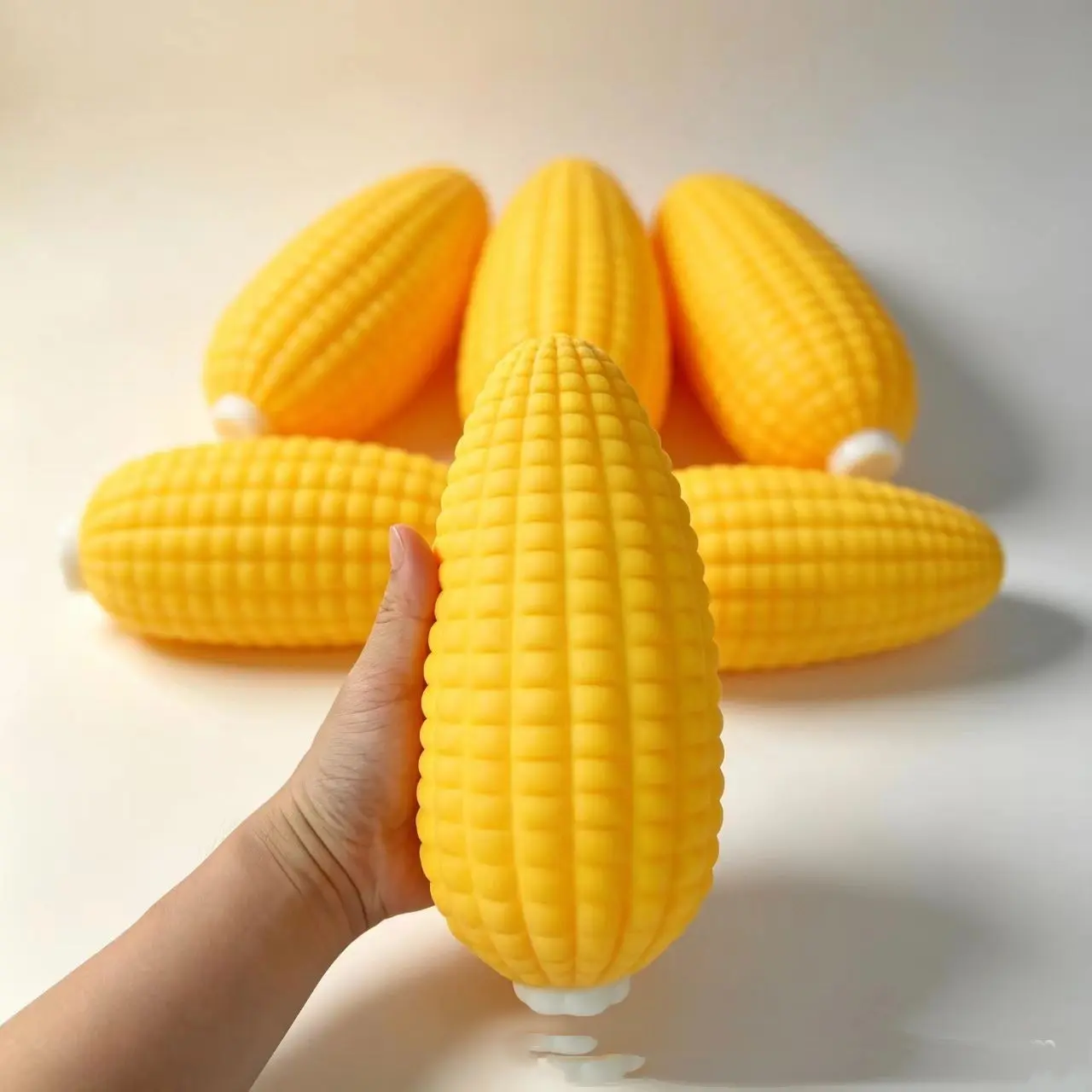 Realistic Corn Stress Relief Toy, Soft Gel Squishy, Relaxing Fidget for Students, Pressure Release, Perfect Small Gift, Decompression Squeeze