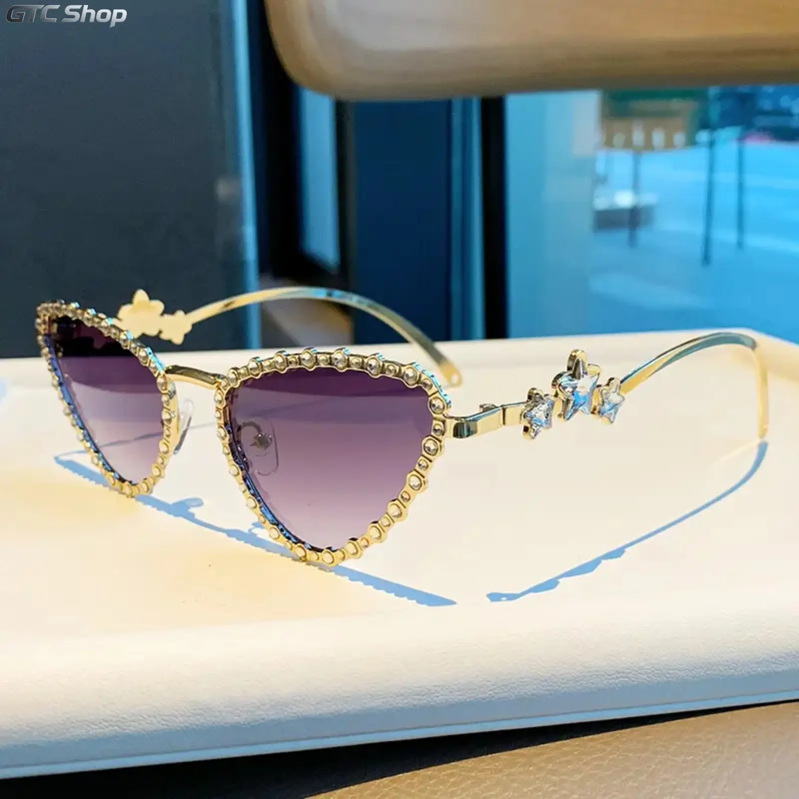 Women's Full Rim Cat Eye Rhinestone Trendy Sports Eyewear - Gold Metal Frame with Star Crystal Decor, Premium UV Protection Lens, Pressure-Free Fit, Ideal for Parties, Vacations