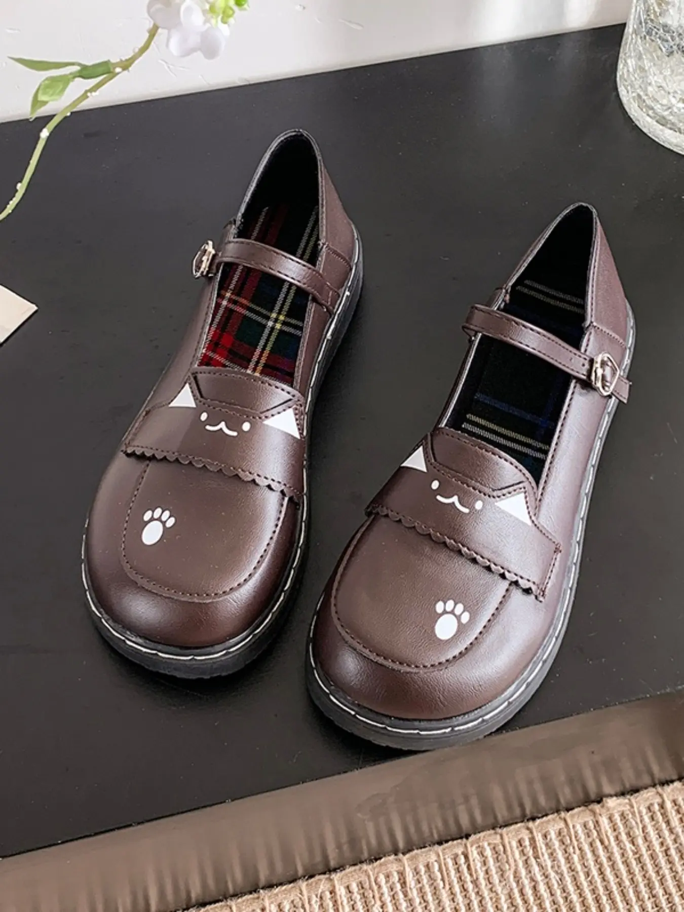 Japanese Style Classic Cute Cat Paw Print Mary Jane Shoes, Girls' Versatile Buckle Flat Shoes, College Style Soft Girl Round Toe Thick Sole Casual Shoes