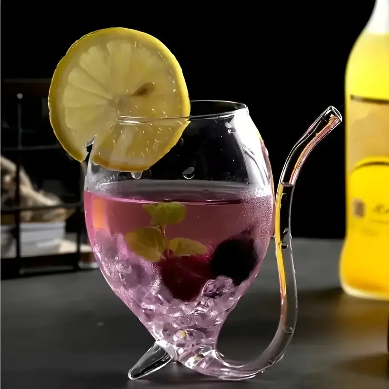 Creative Glass Set for Halloween Parties and Cocktails, Transparent Vampire Glasses, Juice Cup, Perfect for Bars, Taverns, and Clubs
