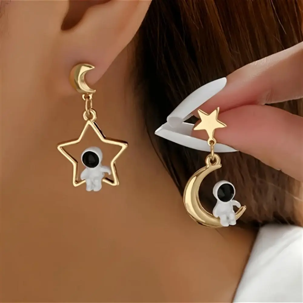 Mismatched Drop Earrings for Women, Whimsical Celestial Aesthetic with Astronaut & Moon Charms, Lightweight & Nickel-Free Gold-Plated Jewelry for Alternative Style, No Green Skin, Star/Moon, High-Quality Craftsmanship, Hypoallergenic, Metal Coating, Whims