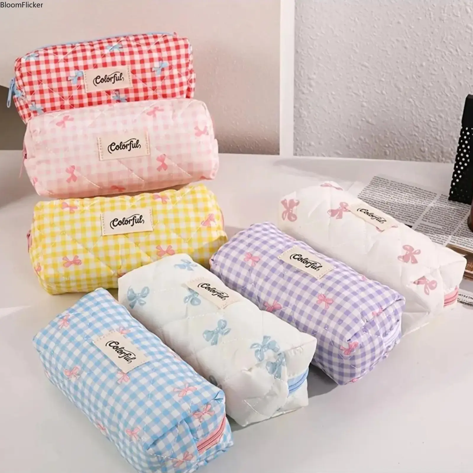 Viral Aesthetic Gradient Plaid Bow Pencil Pouch, Large Capacity Portable Stationery Organizer, Multi-Space Storage Bag For Pens Markers, Trendy Back-To-School Desk Accessory & Practical Daily Gift