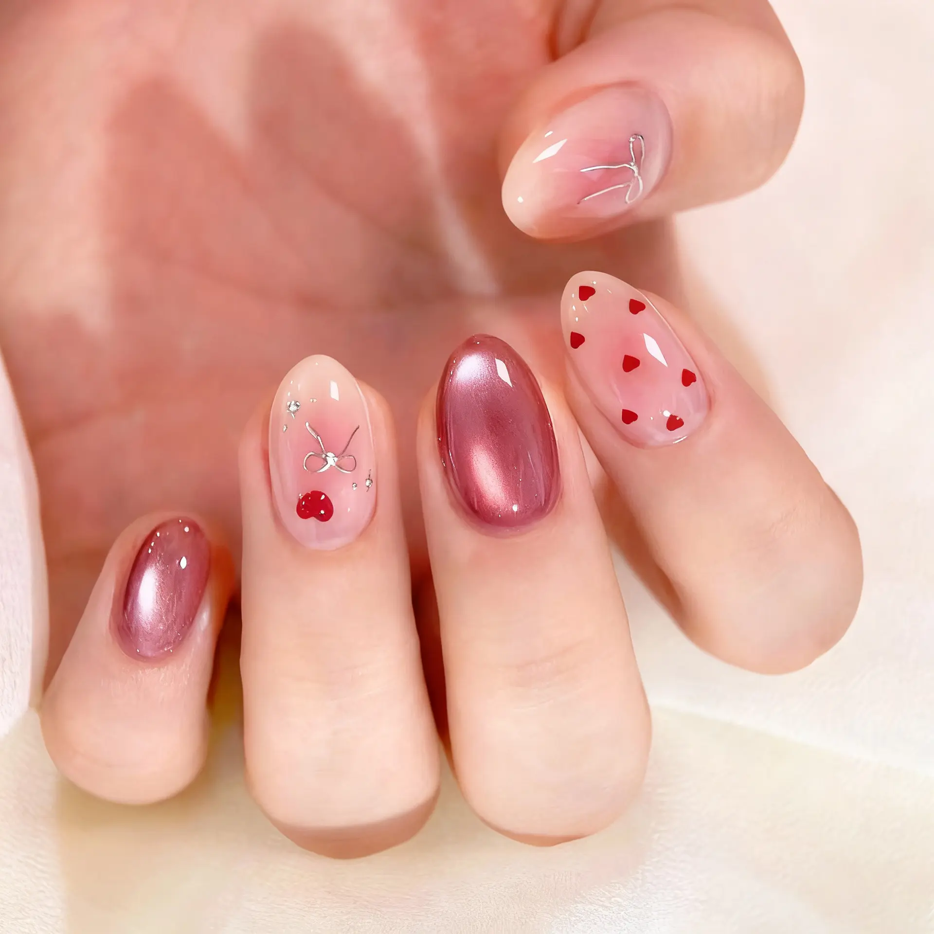 30 Pieces Valentines Day Cat Eye Gold Foil Extra Short Almond Press On Nails Bow Heart Sweet Fake Nails Fall Aesthetic Back To School Essentials Reusable False Nails For Women Holiday Nail Art