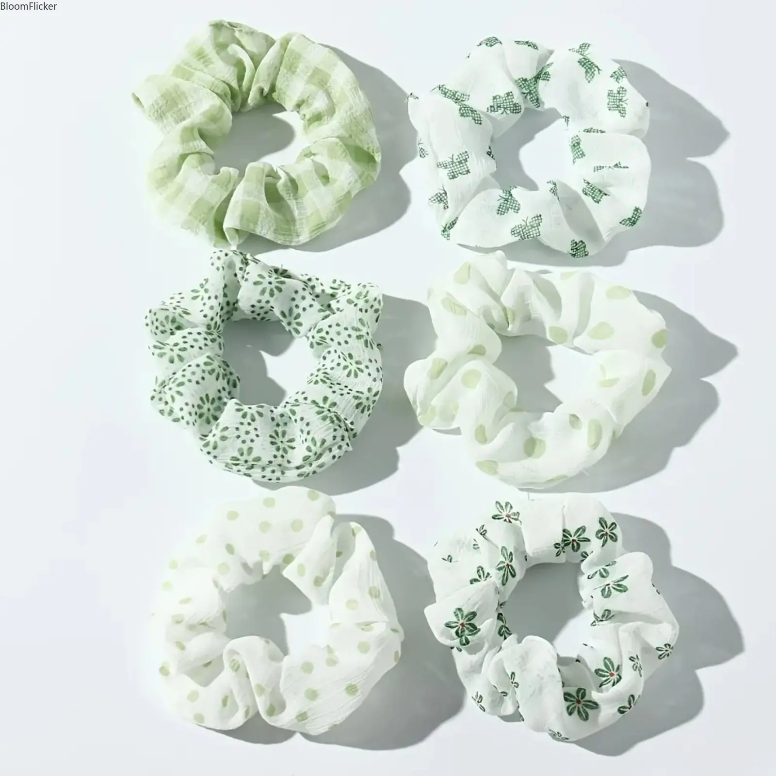 6Pcs Vintage Green Floral Polka Dot Scrunchies, Soft Fabric Elastic Hair Bands for Women, Cute Elegant Hair Accessories, Retro-Inspired Hair Ties for Daily Hairstyles, Stylish Updos and Formal Occasion Matching
