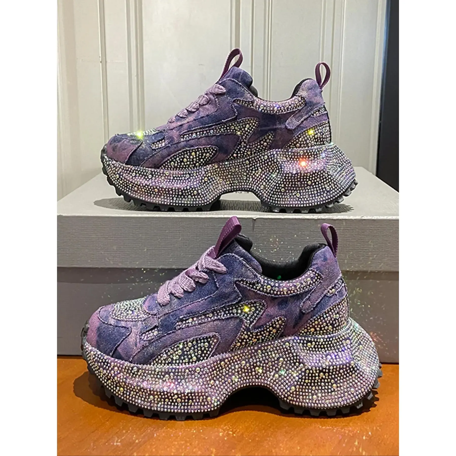 Women's Rhinestone Dad Shoes, Sparkling Fashion Thick Sole Casual Sports Studded Sneakers, Perfect for Daily Wear and Parties