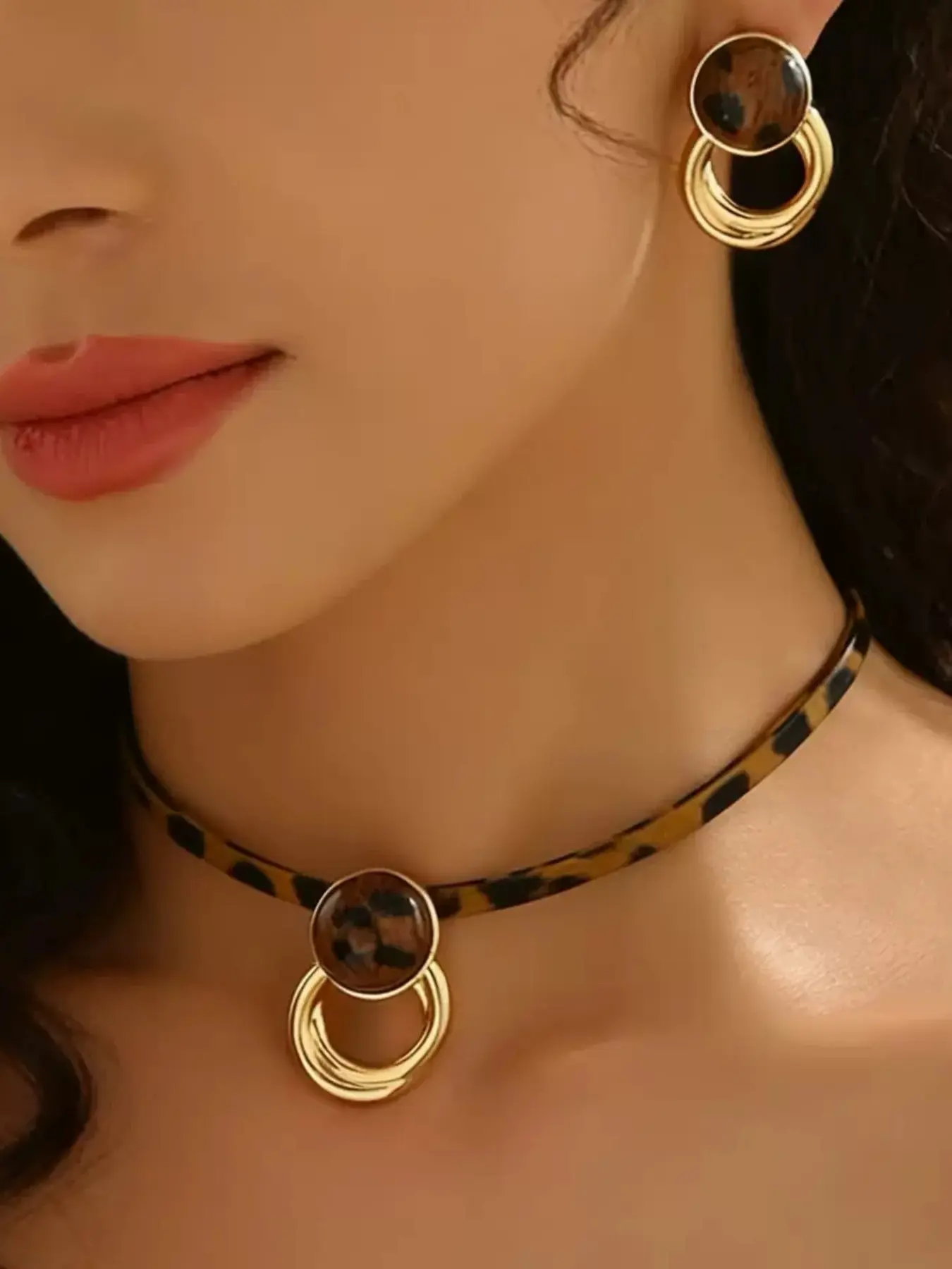2pcs Set: Boho Jewelry Set for Women, Leopard Print Earrings & Necklace, Minimalist Style, All Seasons, Charming Accessories