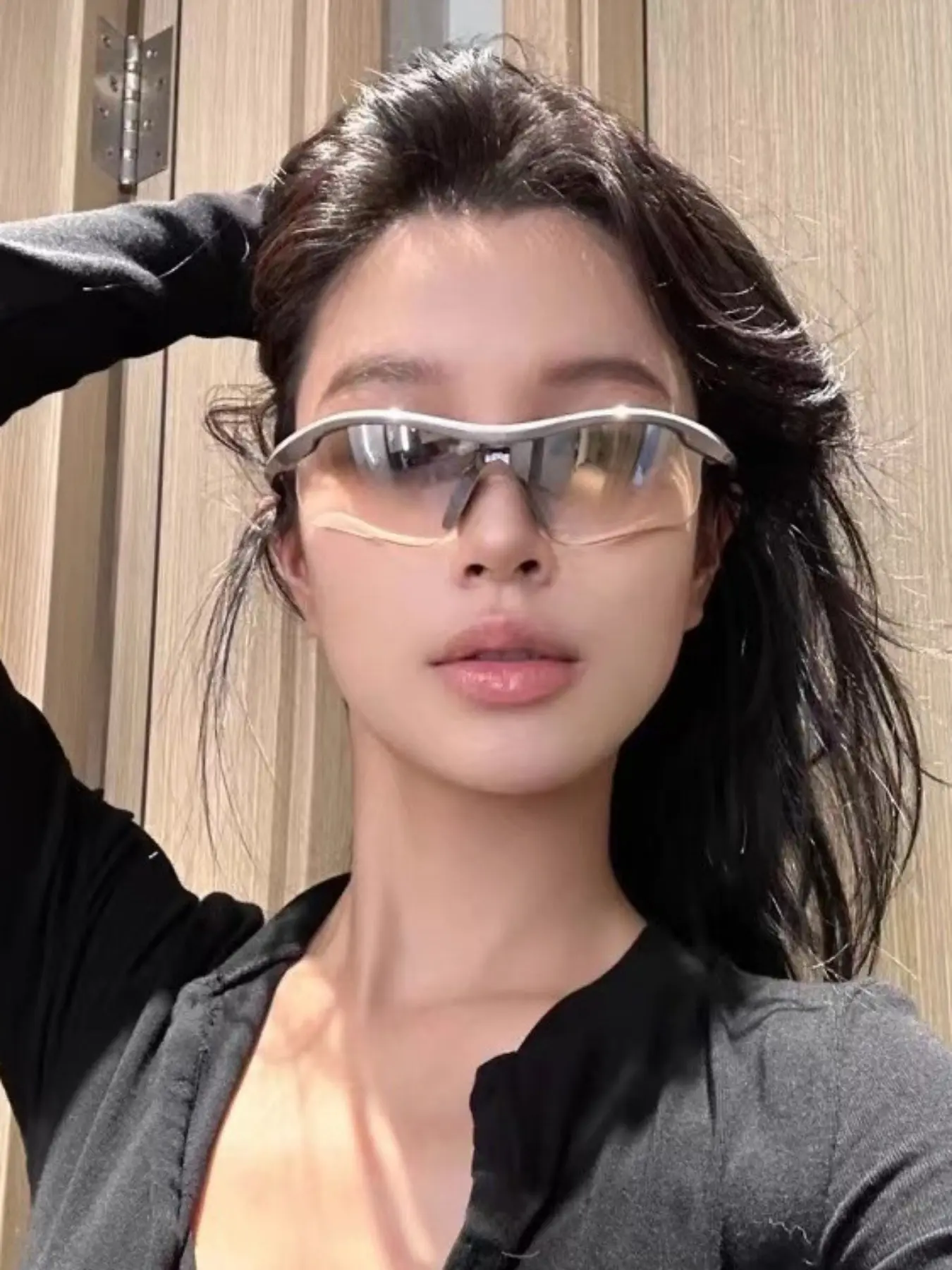 Outdoor Sports Cycling Glasses for Women, Night Riding Sunglasses, Day-Night Dual Use, Windproof Protective Eyewear, Running Gear