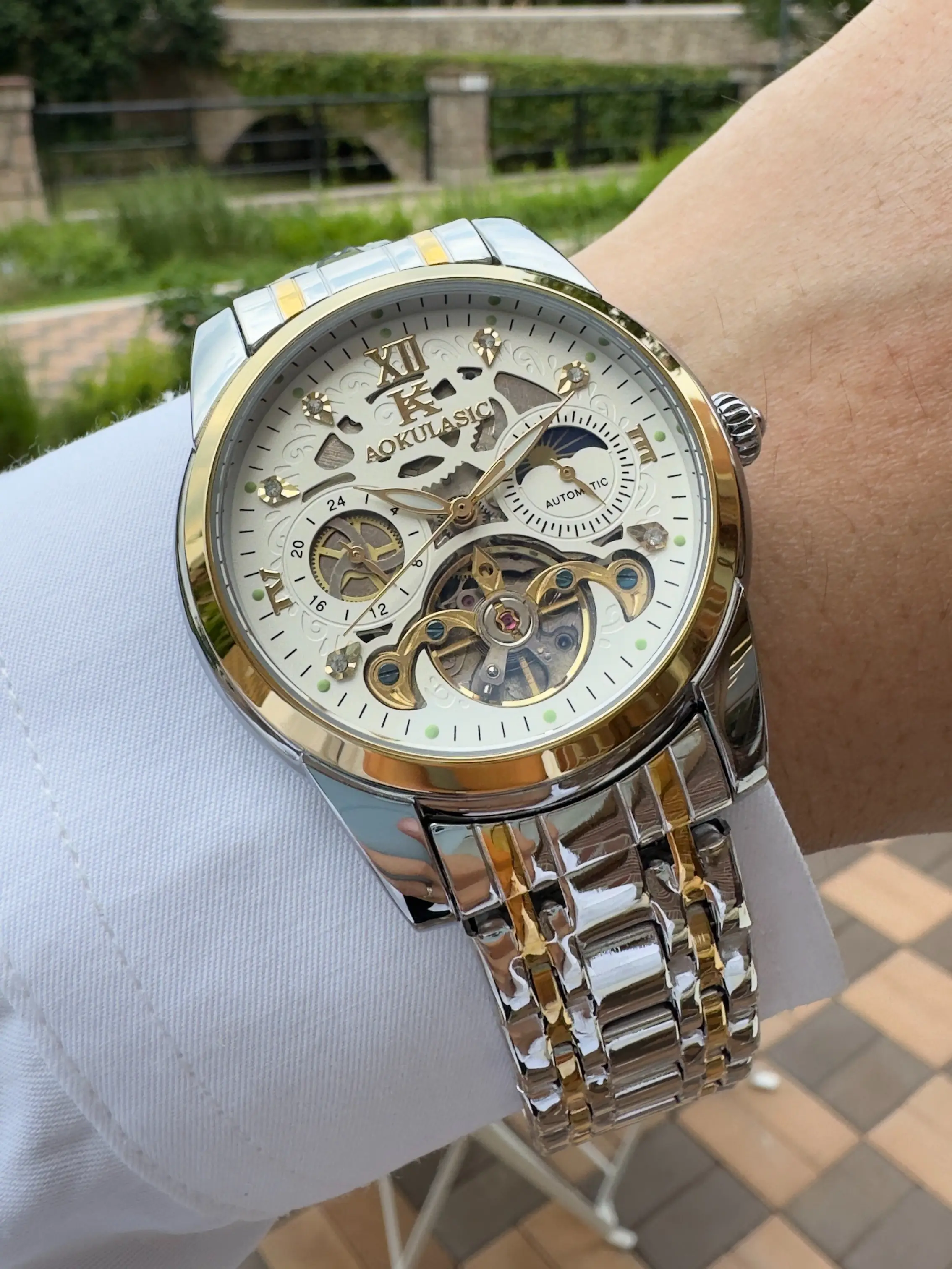 1pc Vintage Tourbillon Skeleton Automatic Mechanical Watch for Men Luminous Hands Top Brand Stainless Steel Strap Analog Mechanical Watches Business Casual Mens Watches Luxury Fashion Wristwatches Gifts With Box