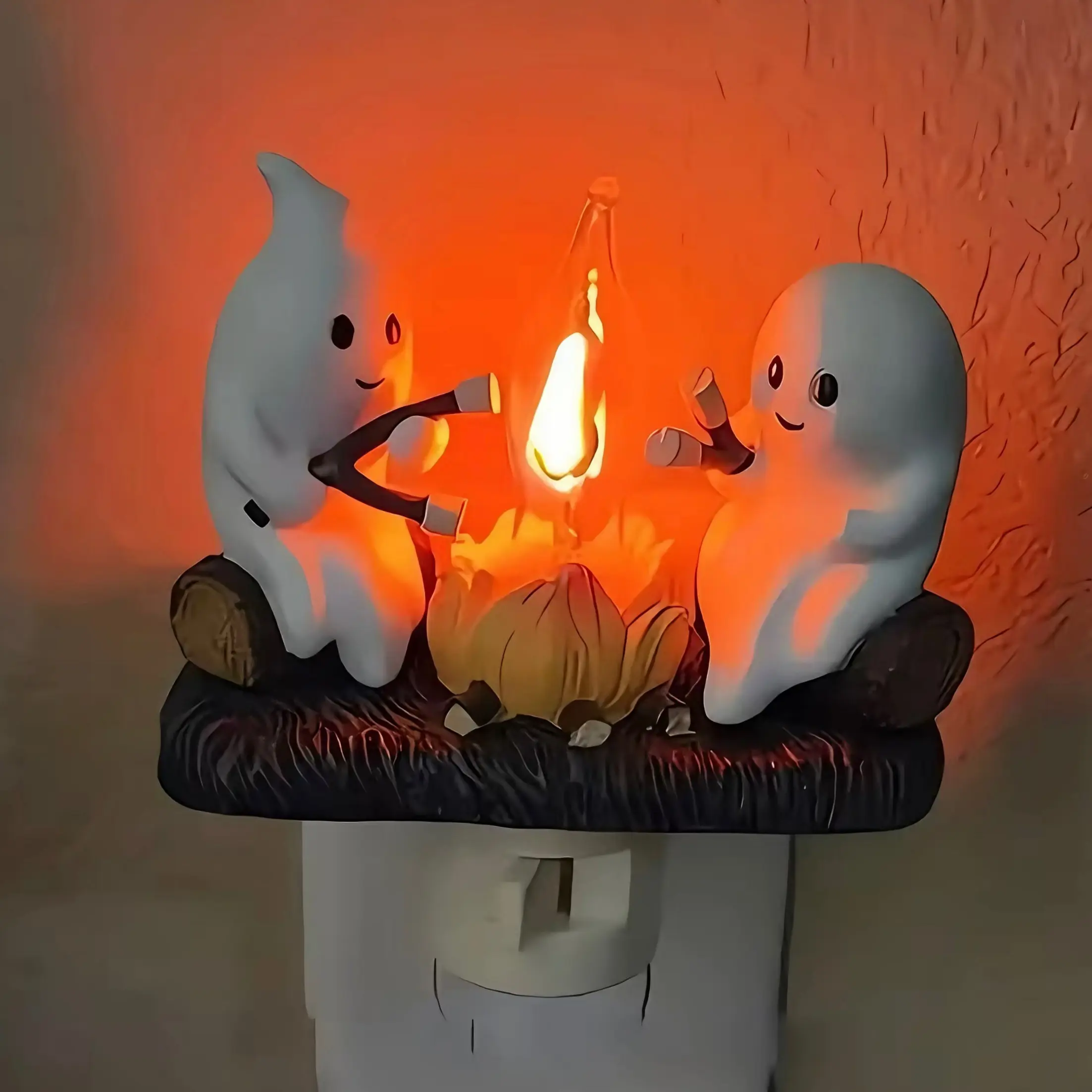 Ghost Campfire Night Light, Plug-in Wall Flickering Flame Nightlight, Halloween 3D Cute Spooky Marshmallow Ghost Decoration for Bedroom, Spooky Season Home Halloween Decor for Kids Adults, Ambient Night Lamp, Decorative Light