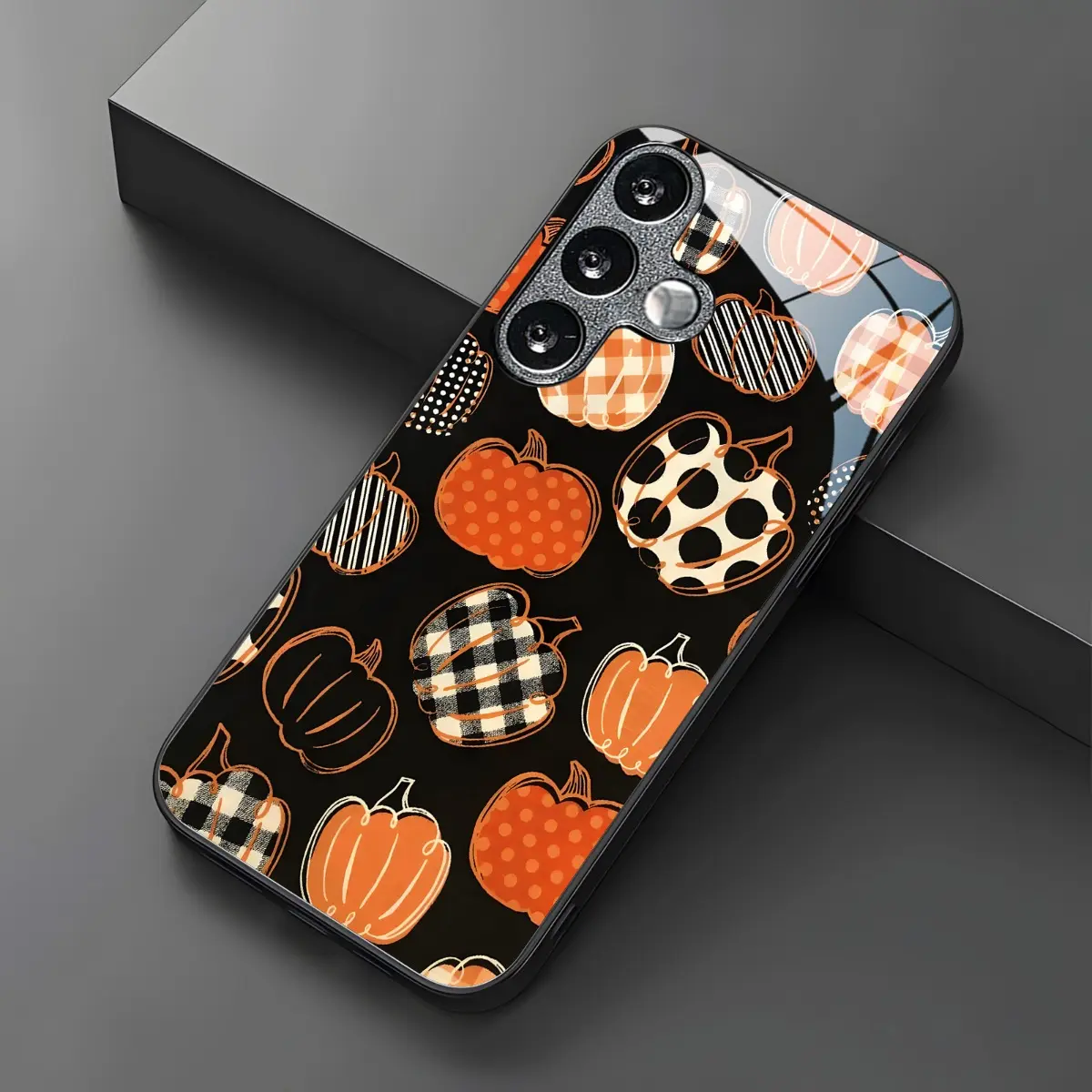 Tempered Glass Phone Case, Autumn Fall Halloween Cute Pumpkin Print Black Cover for Galaxy S26 S25 S24 S23 S22Pro S21 S20 Fe Plus Ultra Pro A56 A55 A54 A53 A52 A51 A36 A35 A34 A32 A26 A25 A24 A23 A16 A15 A14 A06 A05 A03s, Handheld Cellphone Case, Accessor