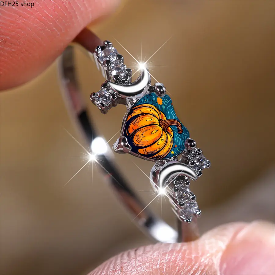 Pumpkin Heart Ring for Women, Silver Tone Crescent Moon Design with Crystal Accents, Starry Night Art Style Jewelry for Halloween and Fall Outfits