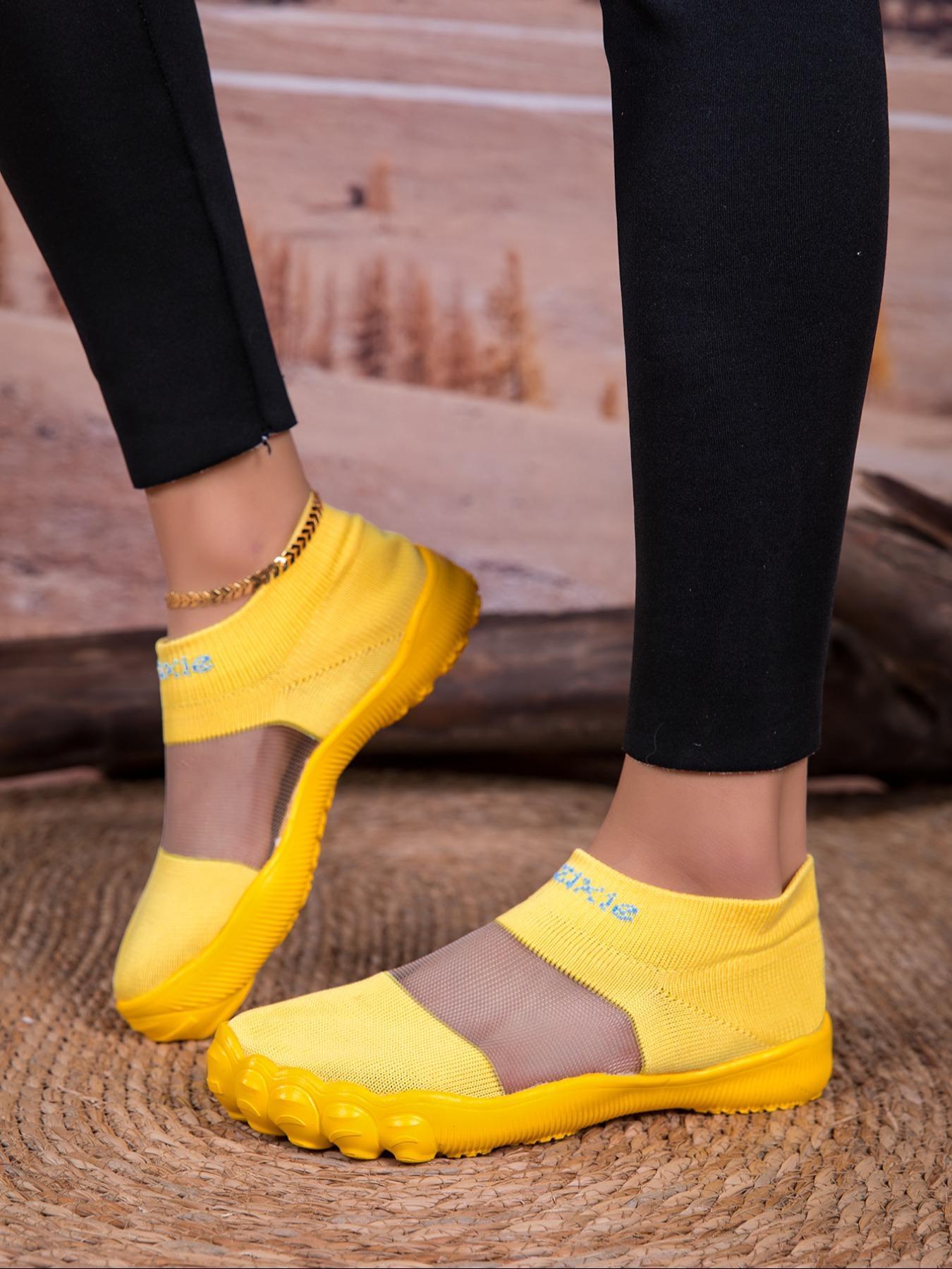 Unisex's Minimalist Sporty Slip on Sock Sneakers, Casual Breathable Comfortable Water Shoes, Barefoot Youth Womens Shoes for Beach Swimming, Watershoes, Lightweight Swim Shoes