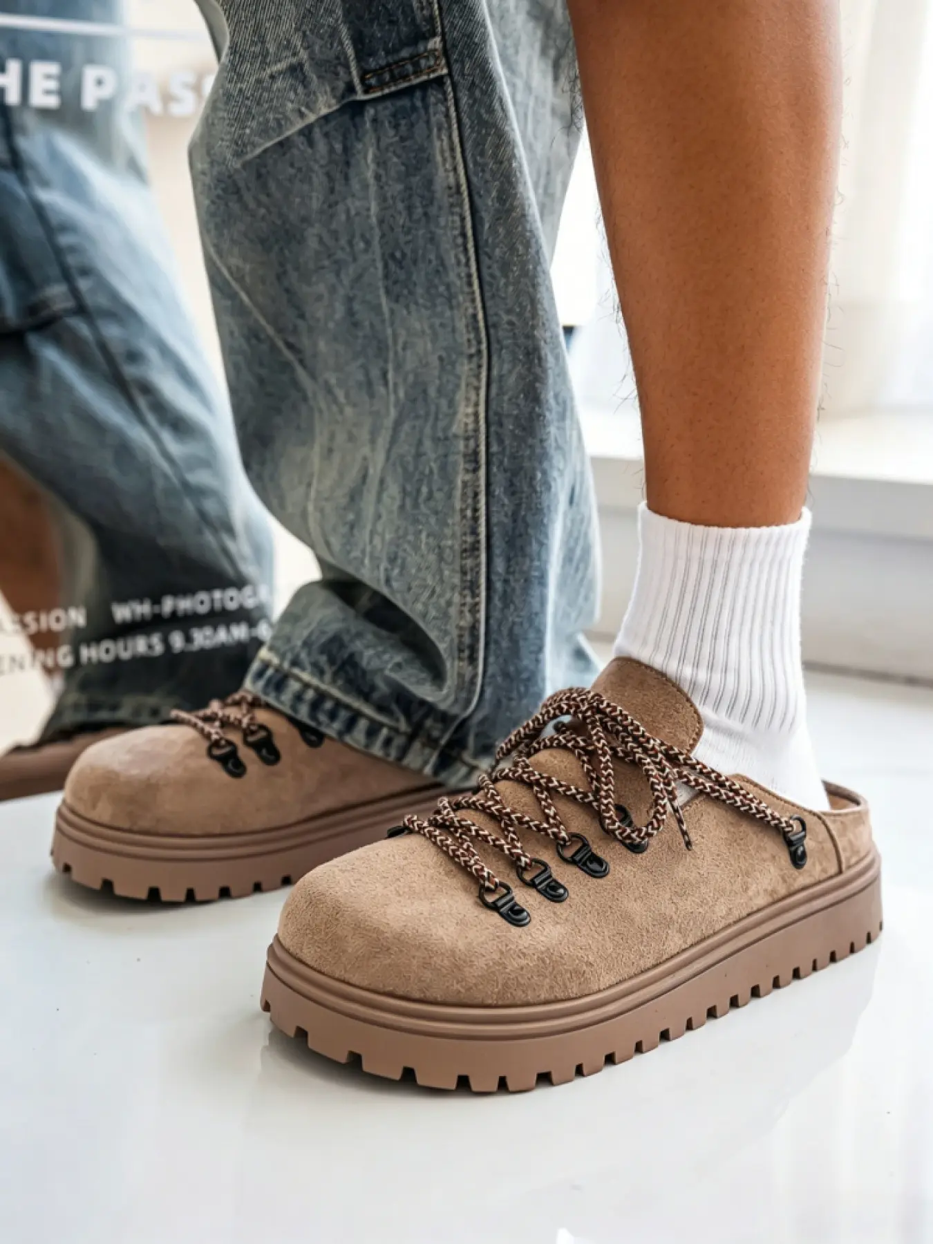 Fashion casual men's Birken mules available in 3 matte suede shades. Durable one-piece suede upper with stylish color-block laces and metal eyelets, classic backless slides with serrated thick sole.