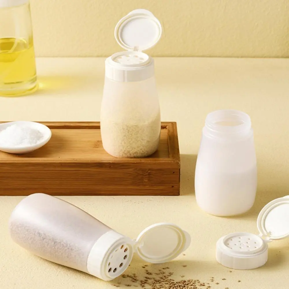 Spice Shaker Set - Compact Transparent Plastic Seasoning Bottles with Airtight Leakproof Lids, Portable Pepper Dispenser for Home/BBQ, Lightweight with Adjustable Holes