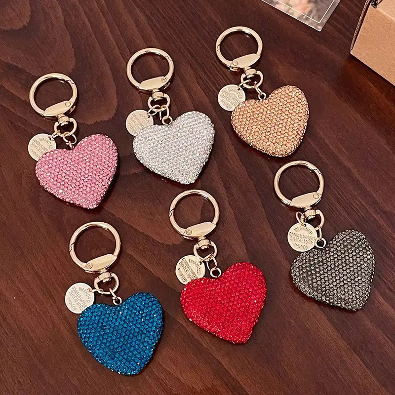 Women's Shiny Crystal-Embellished Love Heart Keychain, Stylish Automobile-Handbag Accessory Holder, Lightweight Rhinestone-Inlaid Gift for Girlfriends on Special Occasions, Keychains for Women