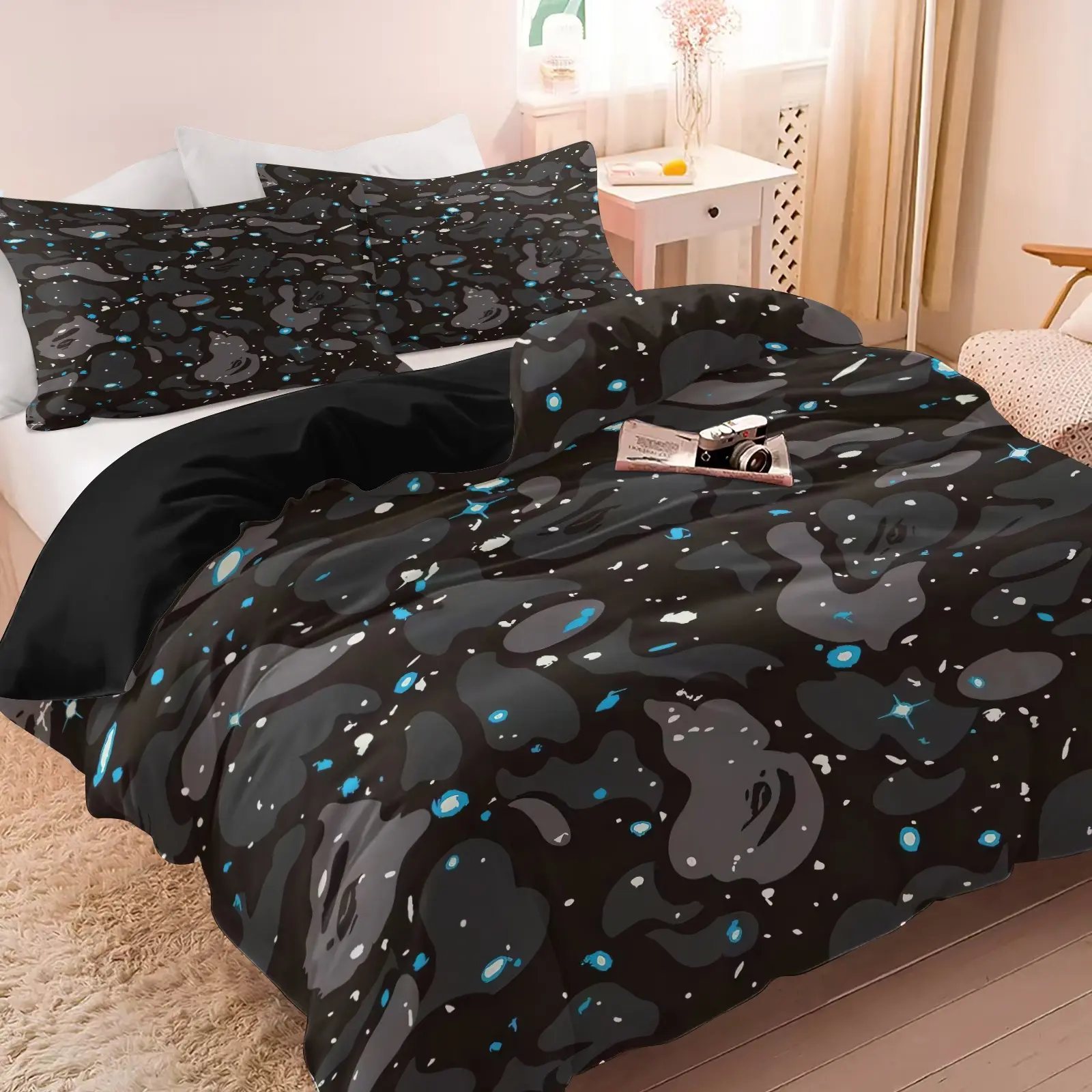 Galaxy Sparkle Dark Camo Duvet Cover Set, 1 Duvet Cover + 1‑2 Pillowcases, Cosmic Star‑Speckled Camouflage Bedding Set, Black lining Fabric, Y2K Street‑style Bedroom Decoration, Gift for Streetwear Enthusiast